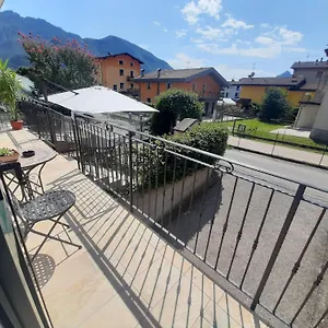 Apartment D'idro - Casa Emma